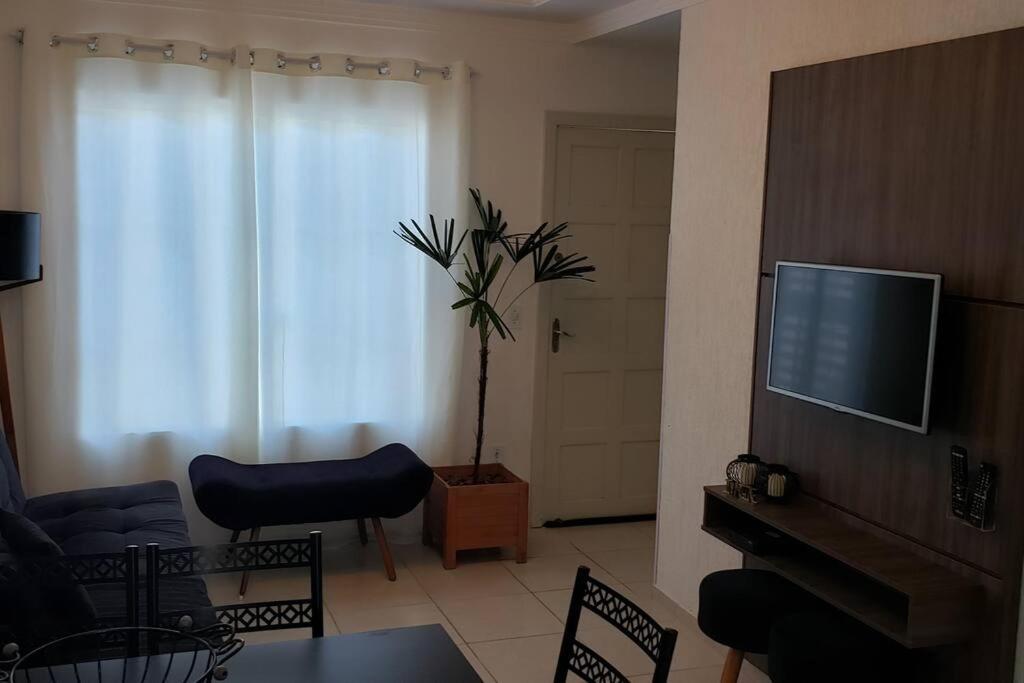 Com 2 - Dos Ingleses Apartamento