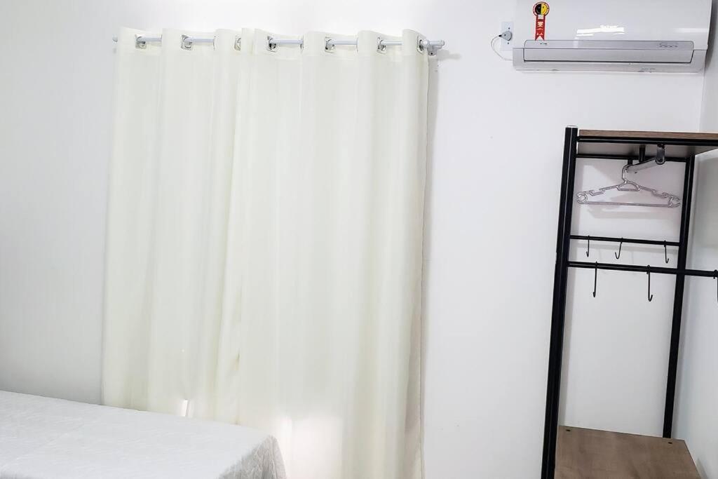 Com 2 - Dos Ingleses Apartamento